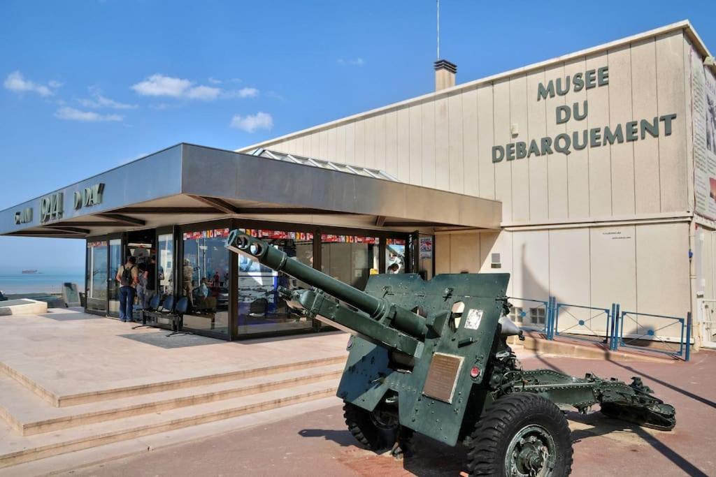 Le Joffre - Studio Sur La Digue En Centre Ville Arromanches-les-Bains Dış mekan fotoğraf